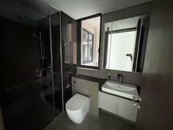Sims Avenue (D14), Condominium #589231591